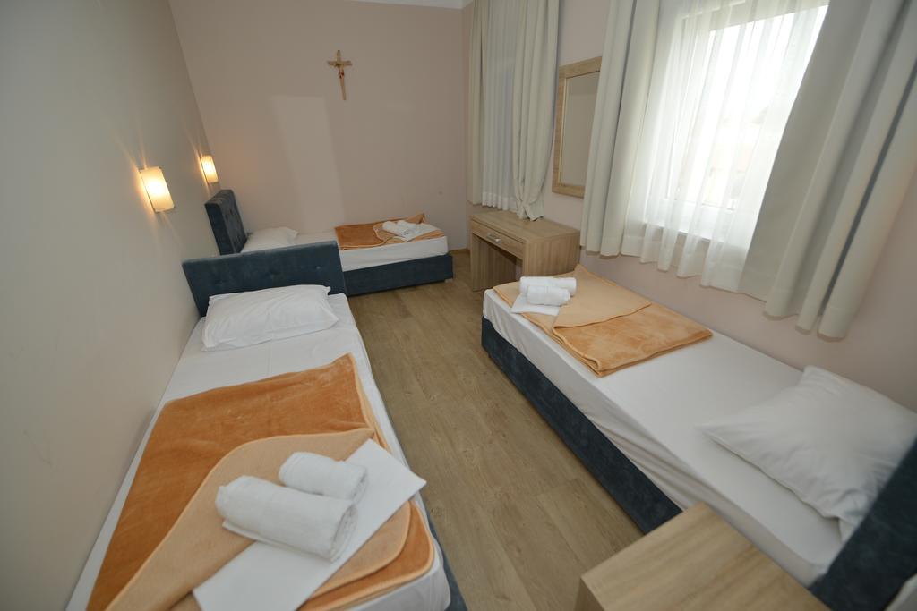 Hotel Rosabel Međugorje Rum bild